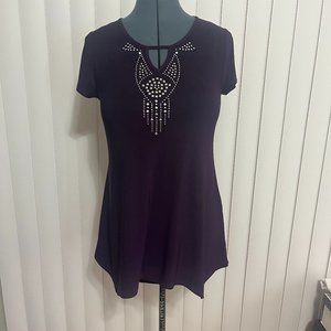 Susan Lawrence - Purple short sleeve tunic with silver accents Size M